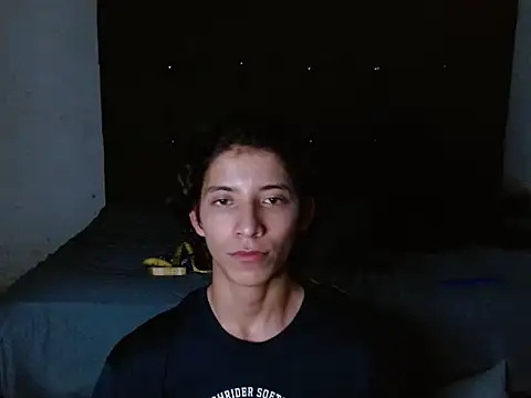 Snapshot of SolRakOF chatting on March 2026 12:40:01 AM SolRakOF online show from March 2026 12:40:01 AM