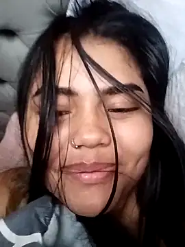 Berchy tf online show from April 2026 11:04:01 AM