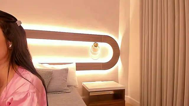 Violeta sum online show from April 2026 12:06:01 PM