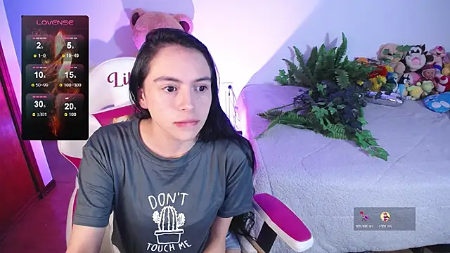 lika little0 online show from February 2026 01:02:02 AM