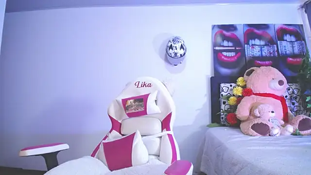 lika little0 online show from May 2026 09:24:01 PM