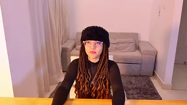 AntonellaBons online show from May 2026 12:03:01 AM