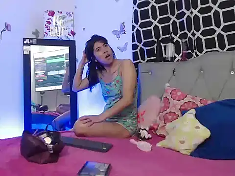 STEFANY  JACK online show from February 2026 03:32:01 PM