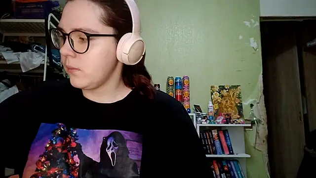 Snapshot of VannessaDillenbeck chatting on March 2026 06:14:01 AM VannessaDillenbeck online show from March 2026 06:14:01 AM