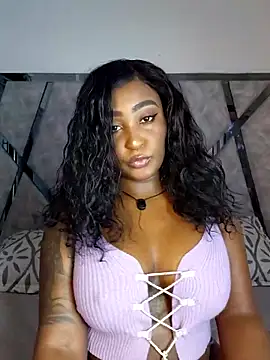 Snapshot of Denise_wolfe21 chatting on June 2026 04:13:02 PM Denise wolfe21 online show from June 2026 04:13:02 PM