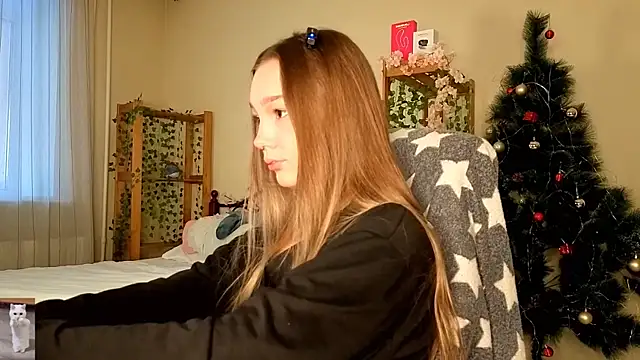 HoneyComfy online show from February 2026 11:09:01 AM