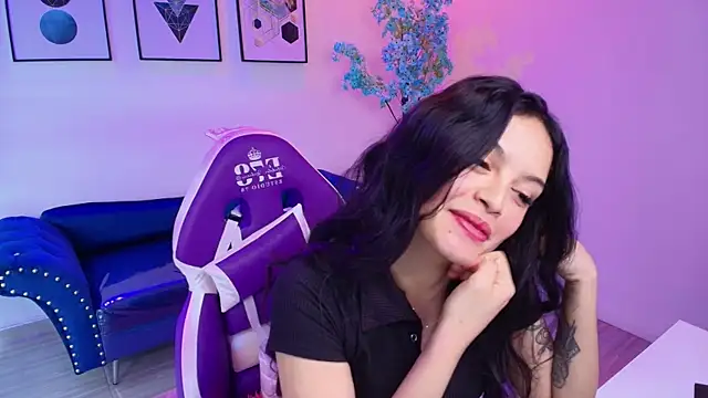 Maddie T18 online show from April 2026 11:39:01 AM