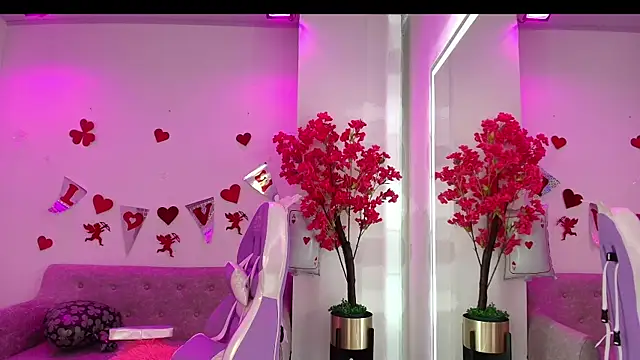 Maddie T18 online show from February 2026 11:31:02 AM