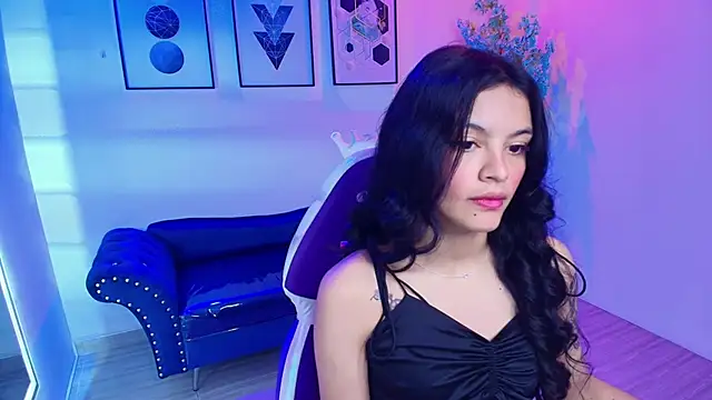 Maddie T18 online show from April 2026 11:38:01 AM