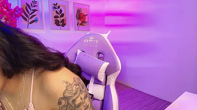 Maddie T18 online show from March 2026 11:38:02 AM