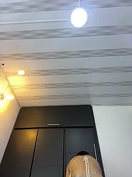 Nala OMG online show from February 2026 07:14:02 PM