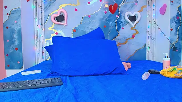 crystal love08 online show from February 2026 07:14:01 PM