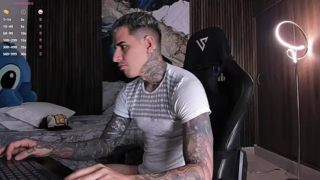 Snapshot of trisstann_ chatting on February 2026 05:09:01 PM trisstann online show from February 2026 05:09:01 PM