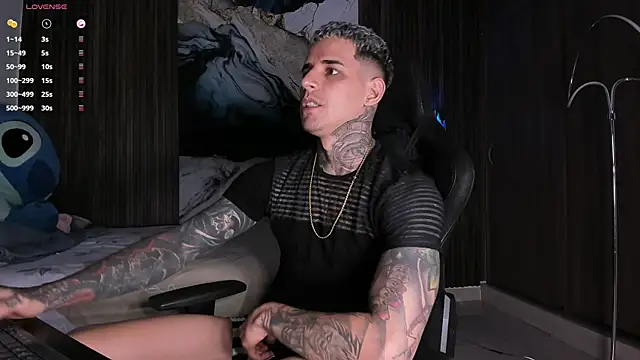 Snapshot of trisstann_ chatting on February 2026 12:12:02 AM trisstann online show from February 2026 12:12:02 AM