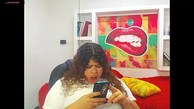 Cloe r online show from February 2026 08:53:01 PM