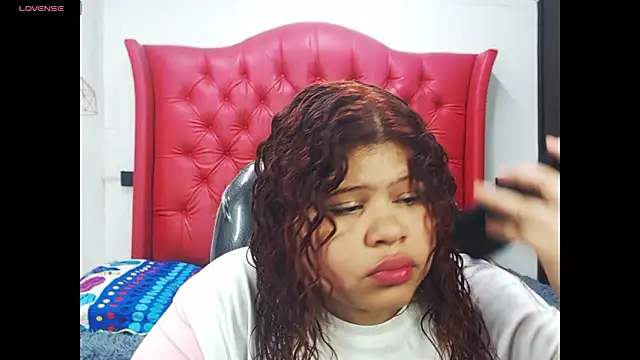 Cloe r online show from February 2026 07:47:01 PM