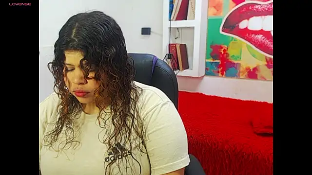 Cloe r online show from February 2026 08:31:02 PM