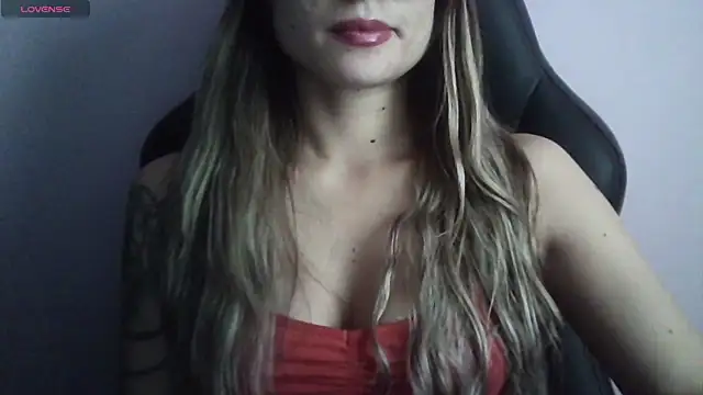 Tifanny 0a online show from April 2026 09:38:02 PM