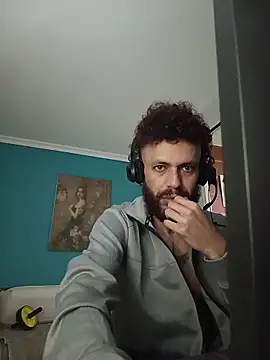 Snapshot of kauzZhomi chatting on February 2026 12:15:01 PM kauzZhomi online show from February 2026 12:15:01 PM