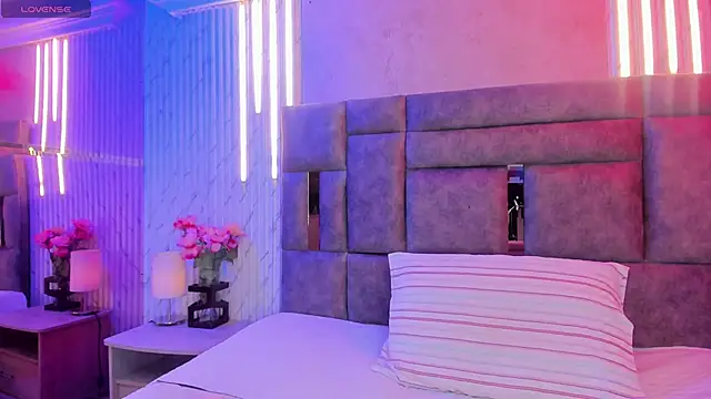 Snapshot of KatyParisi chatting on February 2026 08:31:01 PM KatyParisi online show from February 2026 08:31:01 PM