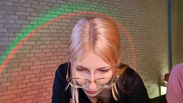 alicedews online show from February 2026 02:14:01 PM