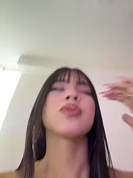 Chel   online show from March 2026 05:27:02 PM