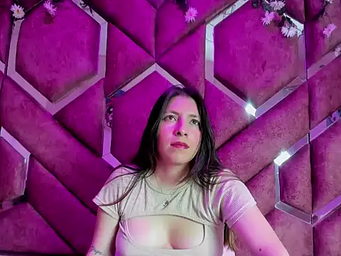 EmberCooper  online show from April 2026 01:55:02 AM