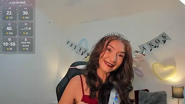 Emma Mendozaa online show from March 2026 11:47:02 AM