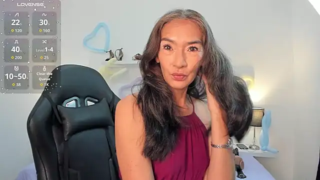 Emma Mendozaa online show from March 2026 11:35:01 AM