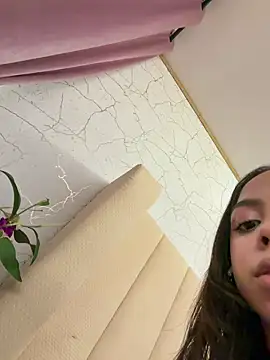 BambiRoses online show from June 2026 04:13:02 AM