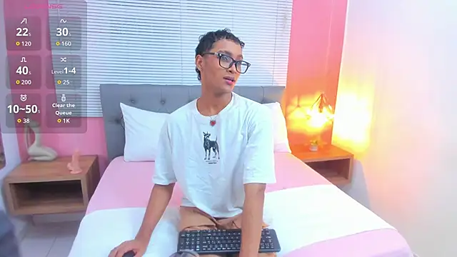 drako18  online show from April 2026 03:34:02 AM