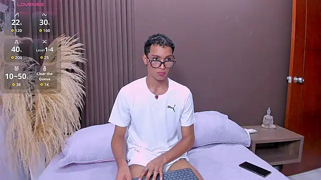 Snapshot of drako18_ chatting on May 2026 03:37:01 AM drako18 online show from May 2026 03:37:01 AM