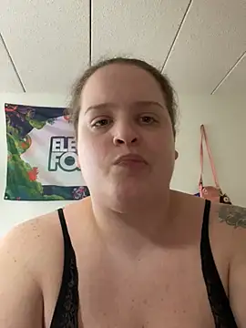 bbq-queen online show from April 2026 10:23:02 PM