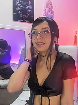 mary luckaysha  online show from June 2026 07:04:01 PM