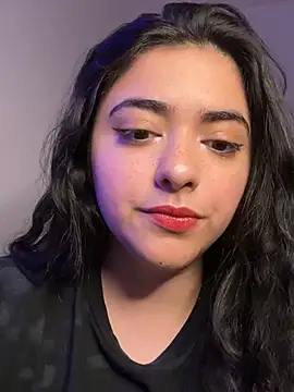 Ales Kitten Live online show from April 2026 08:48:02 PM