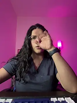 Snapshot of Ales_Kitten_Live chatting on February 2026 08:11:02 PM Ales Kitten Live online show from February 2026 08:11:02 PM