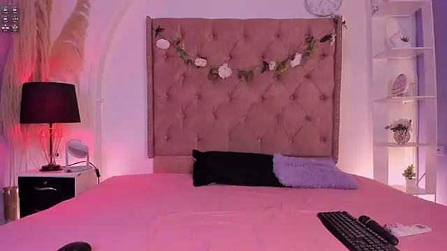 Lia Passion online show from April 2026 08:34:01 PM