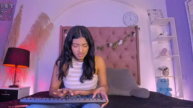 Lia Passion online show from April 2026 08:21:01 PM