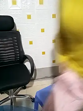 Snapshot of Arica_sexy001 chatting on February 2026 10:34:02 AM Arica sexy001 online show from February 2026 10:34:02 AM