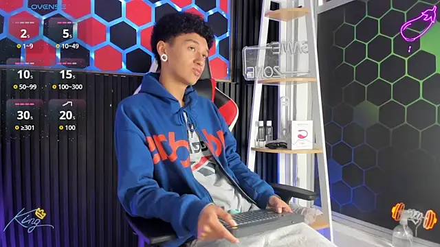 David Banks  online show from April 2026 12:28:01 PM