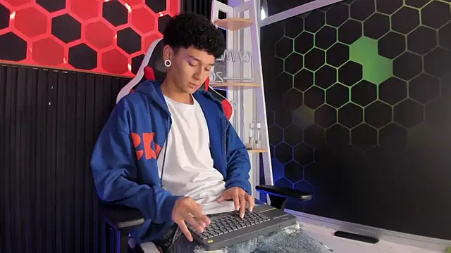 David Banks  online show from April 2026 12:34:01 PM