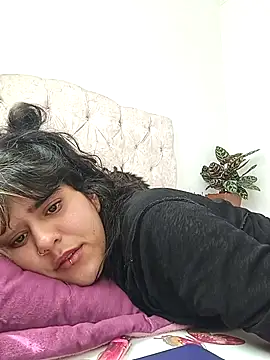 Snapshot of la_venuss chatting on February 2026 03:24:01 PM la venuss online show from February 2026 03:24:01 PM