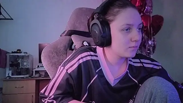 Holy Kveta online show from February 2026 02:56:01 AM