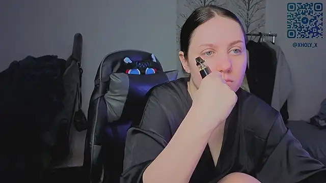 Holy Kveta online show from May 2026 03:15:01 AM