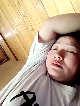 quynhbupbe11 online show from February 2026 05:15:01 AM