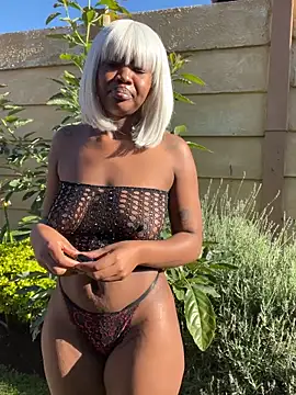 BankssWithTheBenz online show from April 2026 06:31:01 AM