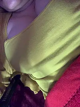 Star-sweet01 online show from March 2026 03:43:02 AM