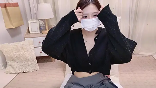  MIYUnya online show from March 2026 10:01:02 AM