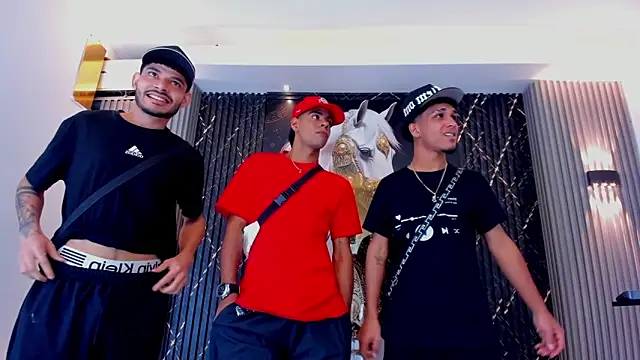 the knights of the night online show from February 2026 05:18:02 AM