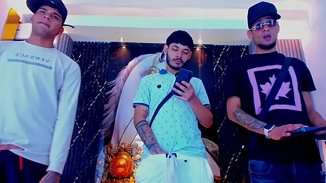 the knights of the night online show from February 2026 04:32:01 AM